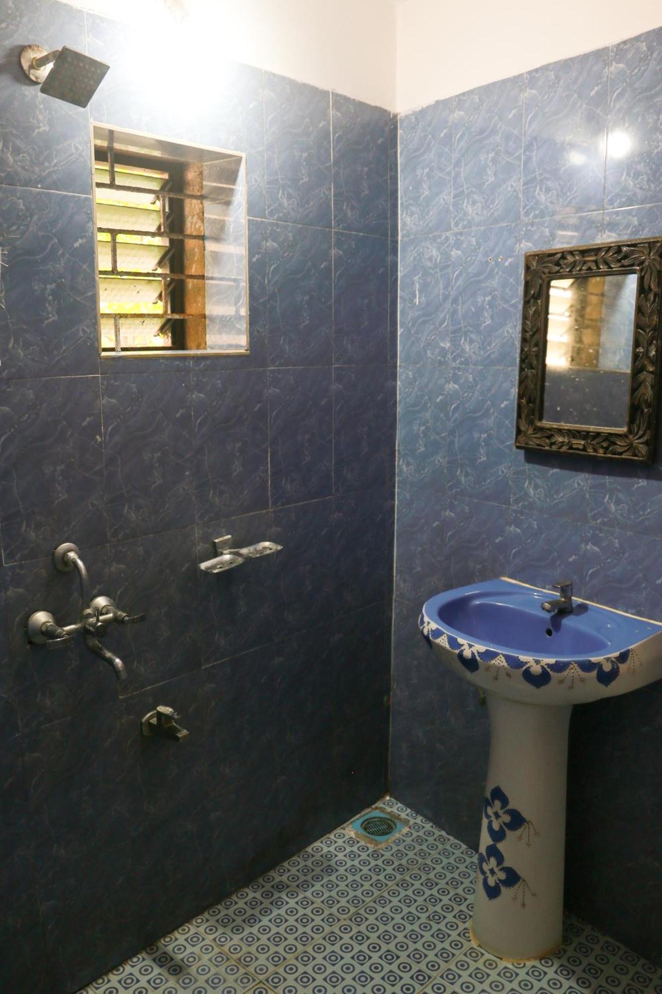 Kumbaya Beachside Hostel & Apartments At Arambol Beach エクステリア 写真