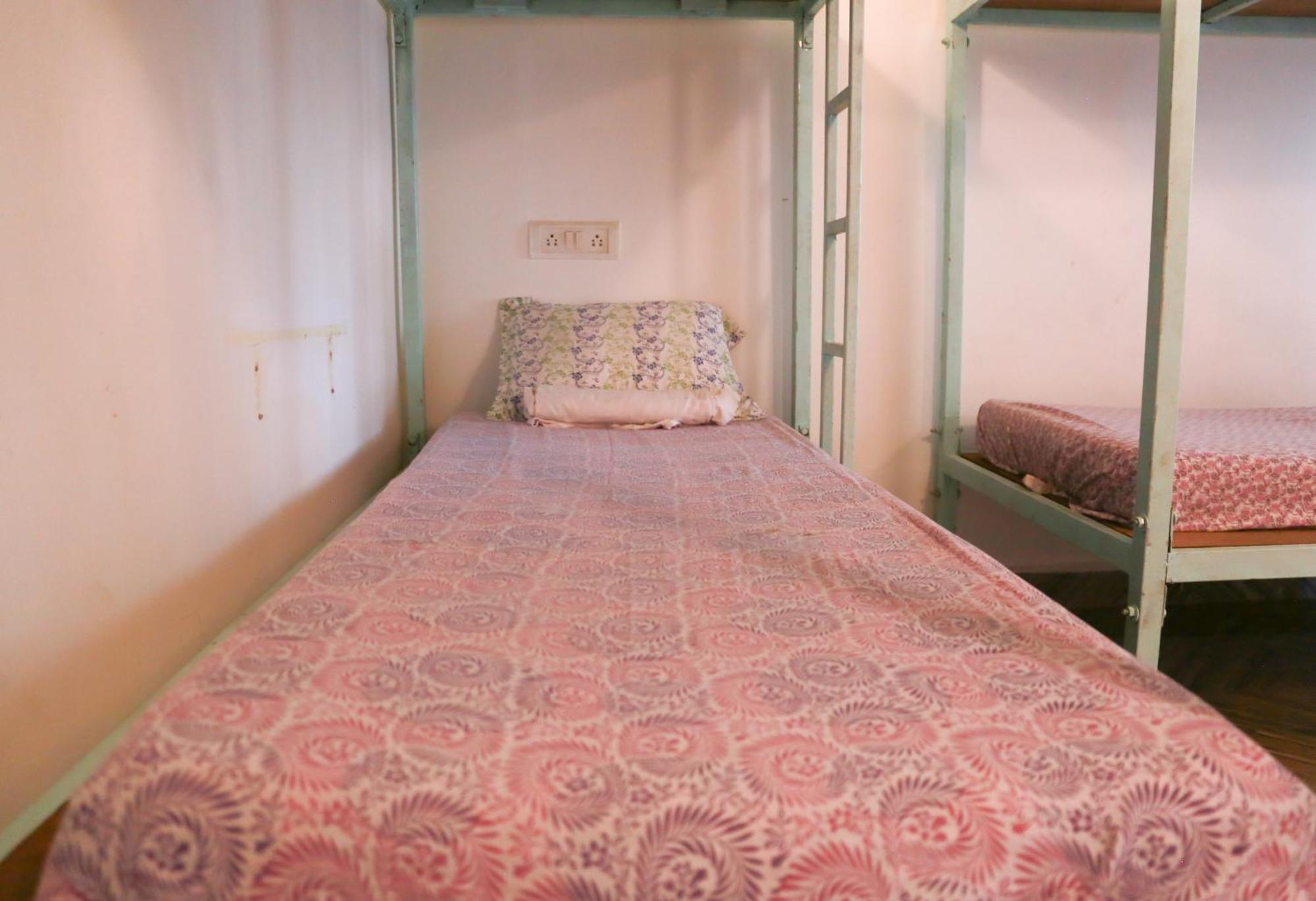 Kumbaya Beachside Hostel & Apartments At Arambol Beach エクステリア 写真